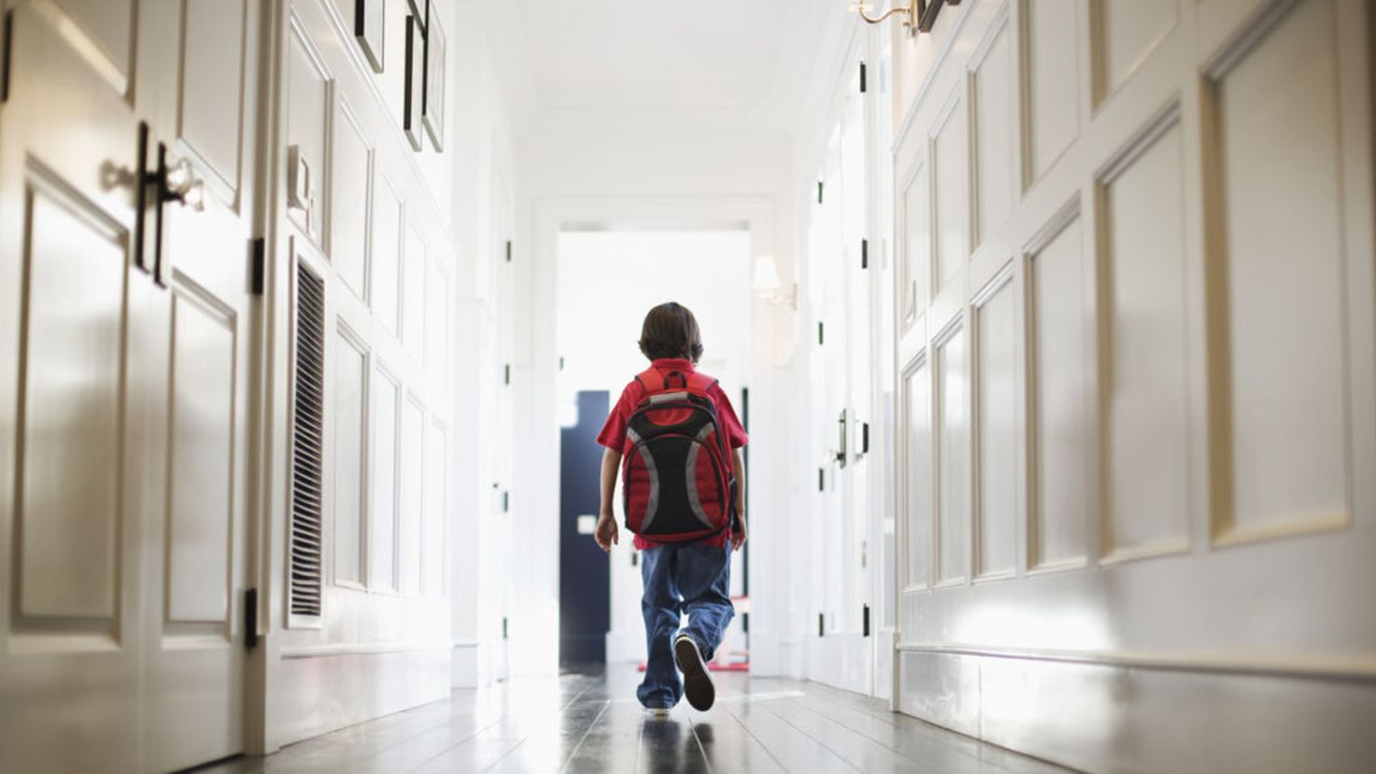 Des solutions pour les fuites urinaires à l'école